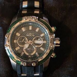 Invicta Men's 25938 Speedway Quartz Chronograph Green Dial Watch